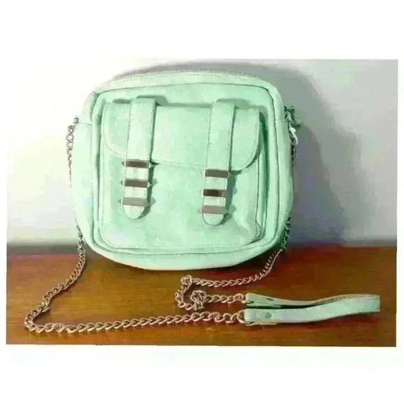 VR Handbags - 🍁4/$15🍁 VR mini shoulder bag